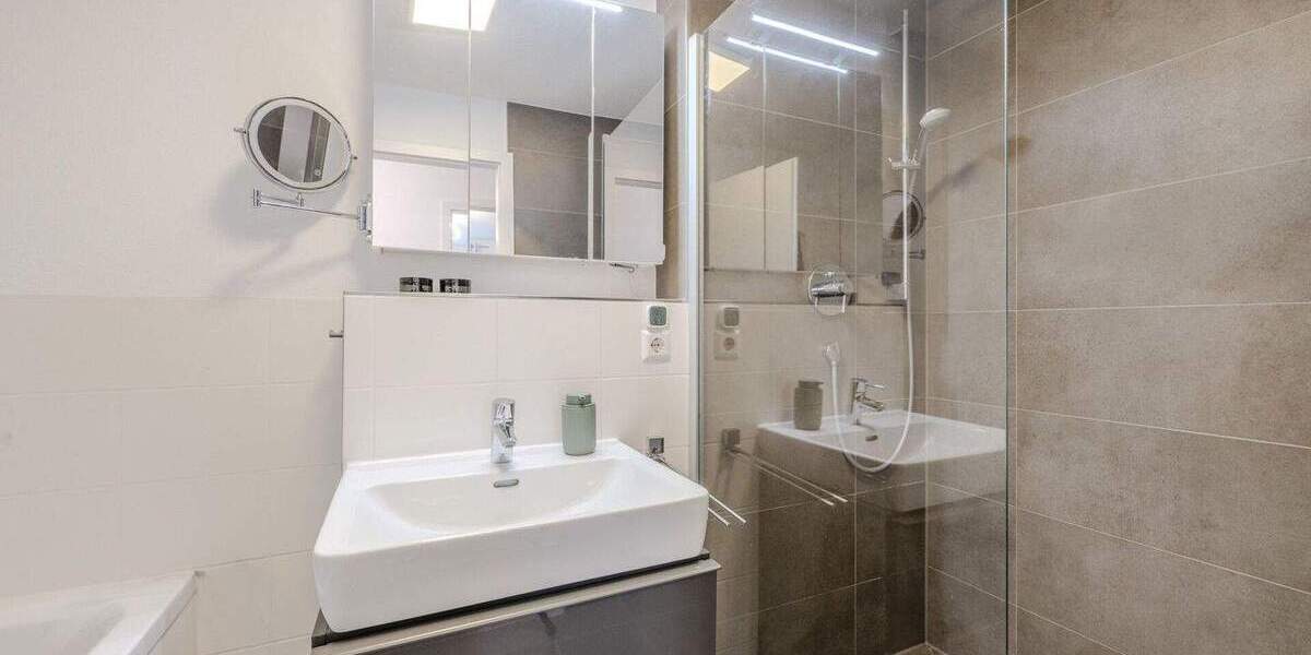 Etagenwohnung Ludwigsburg West - 4 Zimmer, 84 m&sup2;, 449.000&euro; | Angebot:25704029