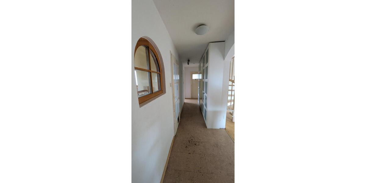 Einfamilienhaus Erdmannhausen - 8 Zimmer, 725.000&euro; | Angebot:22287456