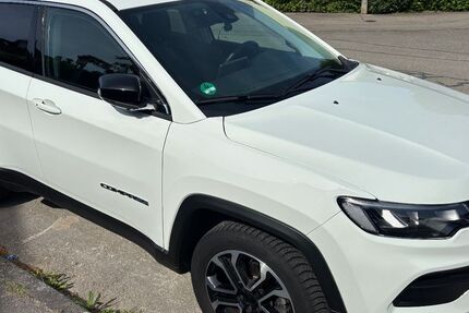 Jeep Compass 20.697 km 20.900 &euro; Ludwigsburg 71640