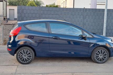 Ford Fiesta 177.853 km 2.700 &euro; Neuhausen auf den Fildern 73765