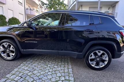 Jeep Compass 63.500 km 13.900 &euro; Waiblingen 71332