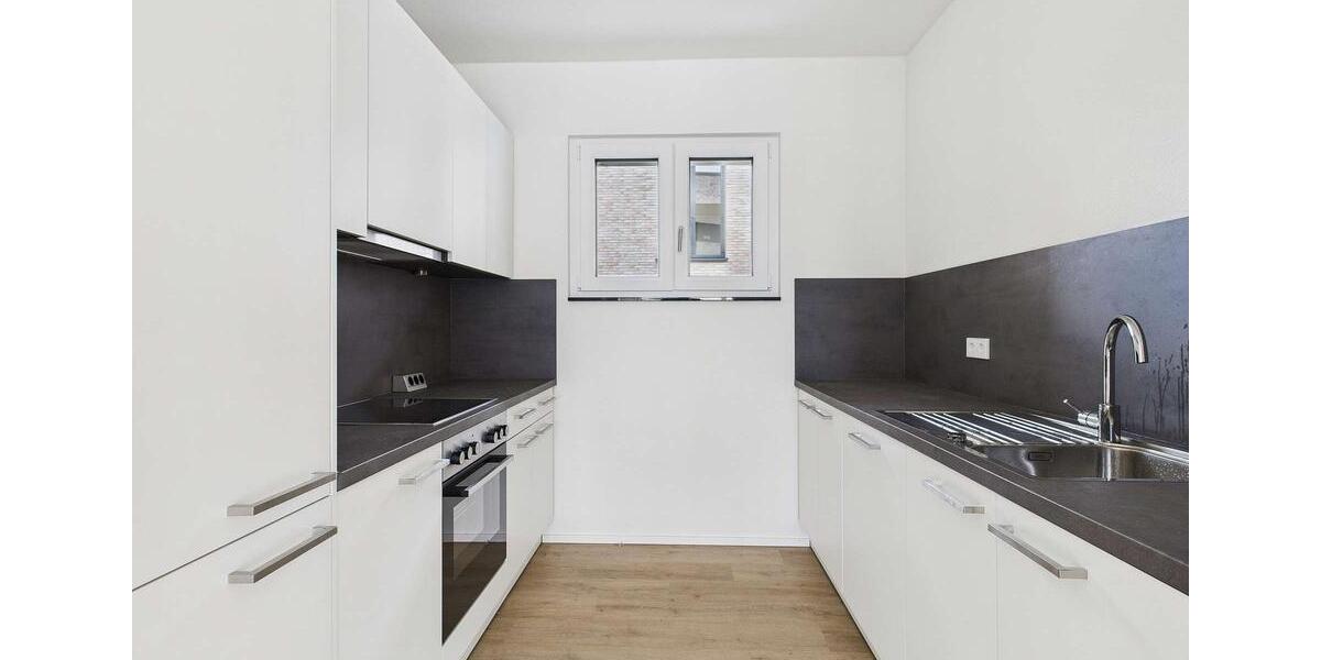 Dachgeschoßwohnung Sindelfingen Sindelfingen (Stadt) - 2 Zimmer, 65 m&sup2;, 1.230&euro; | Angebot:22893216
