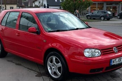 VW Golf 100.000 km 3.390 &euro; Neuhausen 73765