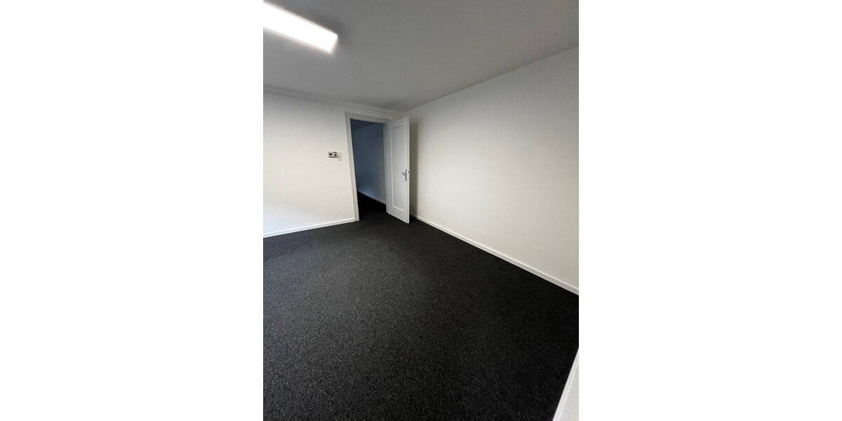 Gewerbeobjekt Stuttgart Mitte - 740&euro; | Angebot:25909467