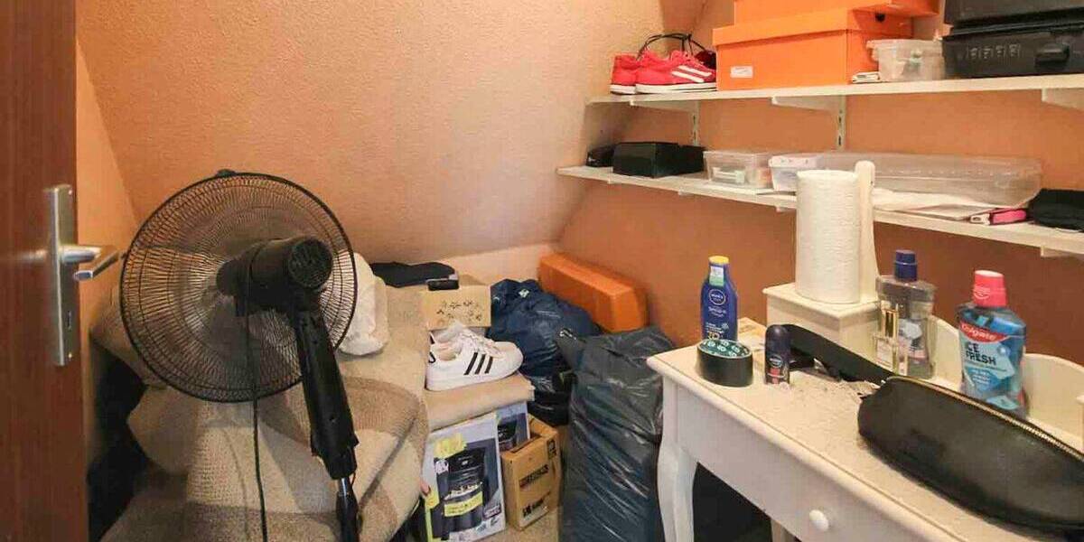 Einfamilienhaus Stuttgart Obertürkheim - 2 Zimmer, 199.000&euro; | Angebot:26207871