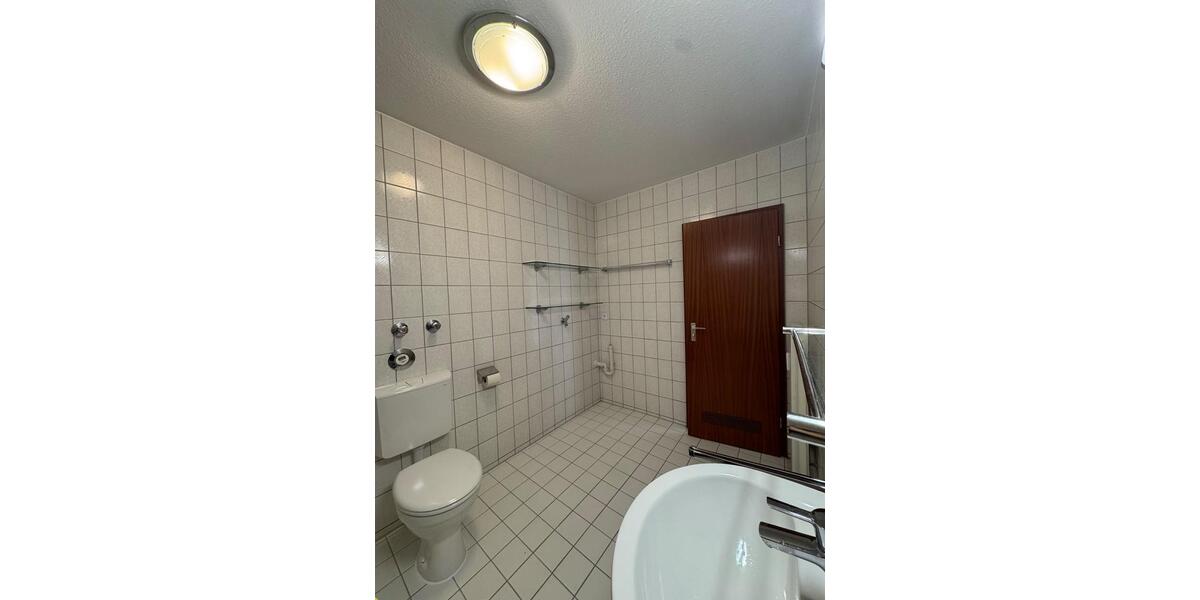 Erdgeschoßwohnung Stuttgart Neuwirtshaus - 1 Zimmer, 45 m&sup2;, 700&euro; | Angebot:27611677
