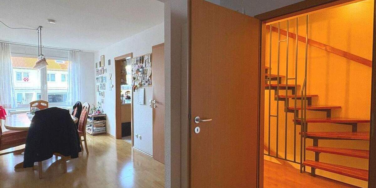 Reihenmittelhaus Stuttgart Vaihingen - 6 Zimmer, 150 m&sup2;, 729.000&euro; | Angebot:25781237