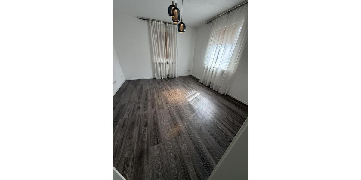 Etagenwohnung Altbach - 2 Zimmer, 45 m&sup2;, 750&euro; | Angebot:25936933