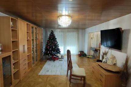 Wohnung Oberboihingen - 4.5 Zimmer, 135 m&sup2;, 400.000&euro; | Angebot:25840531