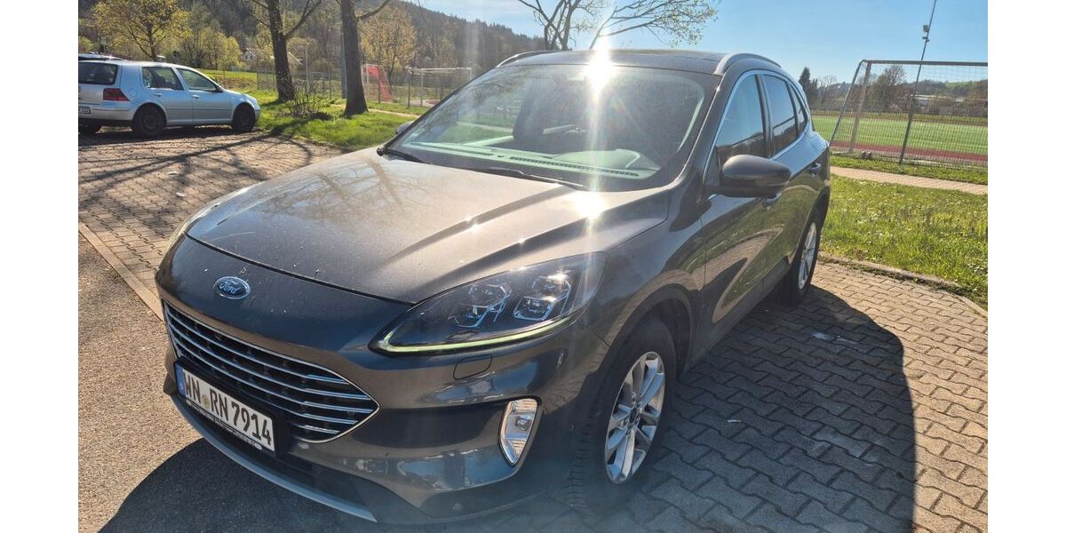 Ford Kuga 69.000 km 16.900 &euro; Backnang 71522