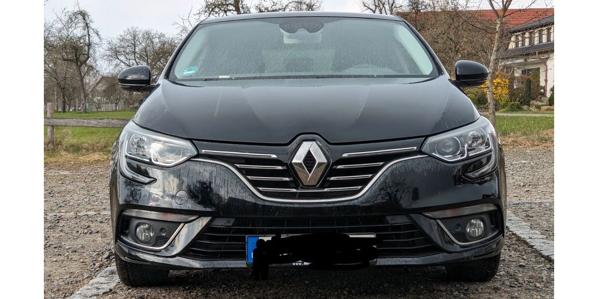 Renault Megane 101.641 km 8.799 &euro; Welzheim 73642