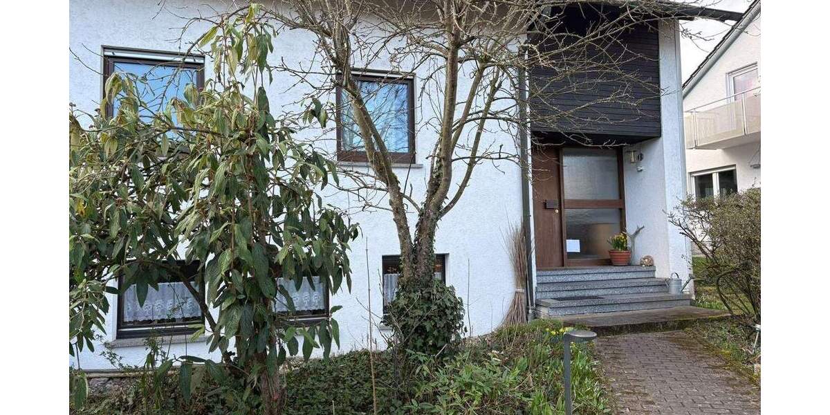 Mehrfamilienhaus, Wohnhaus Dettenhausen - 6 Zimmer, 189 m&sup2;, 620.000&euro; | Angebot:25898561
