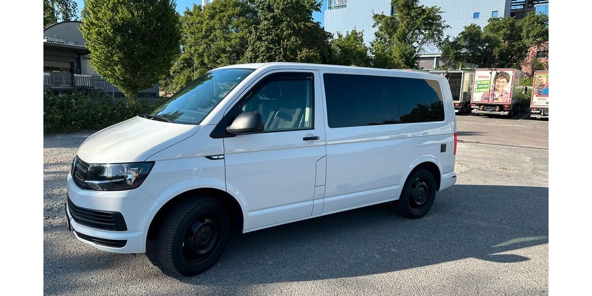 VW T6 Multivan 97.890 km 26.600 &euro; Stuttgart 70327