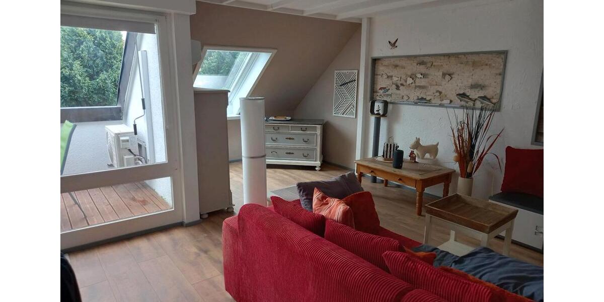 Dachgeschoßwohnung Ludwigsburg Oßweil - 3 Zimmer, 99 m&sup2;, 1.425&euro; | Angebot:27611632