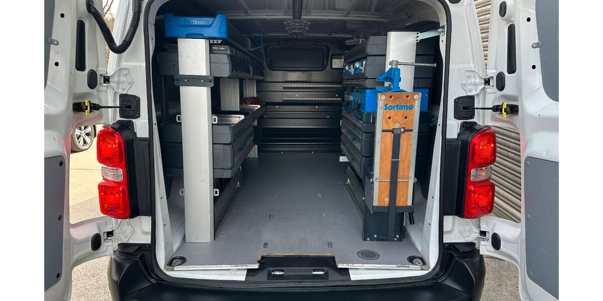 Opel Vivaro 92.772 km 16.500 &euro; Sindelfingen 71065