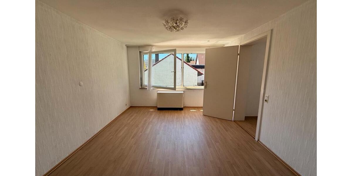Erdgeschoßwohnung Weilheim an der Teck - 4 Zimmer, 85 m&sup2;, 1.250&euro; | Angebot:25995950