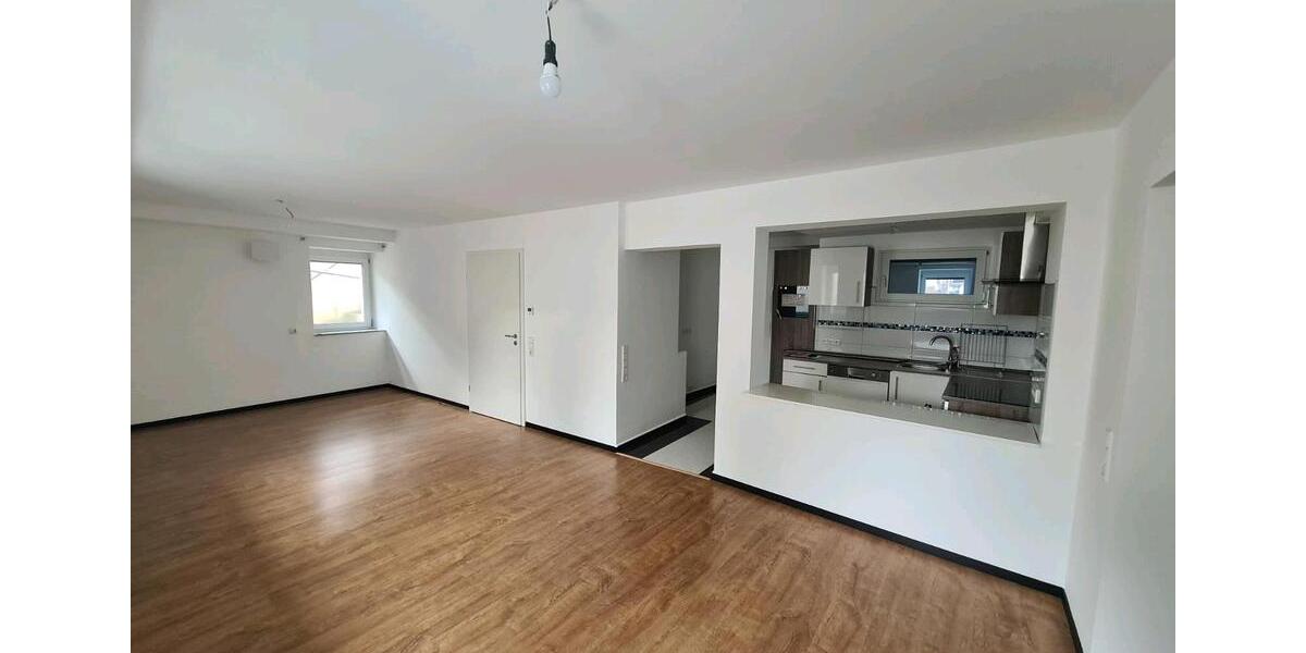 Erdgeschoßwohnung Stuttgart Luginsland - 2 Zimmer, 1.120&euro; | Angebot:19745056