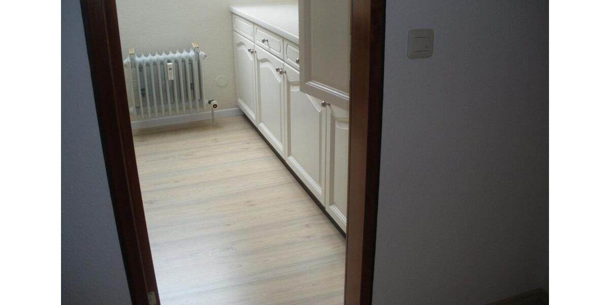 Dachgeschoßwohnung Leonberg - 2 Zimmer, 59 m&sup2;, 790&euro; | Angebot:25931294