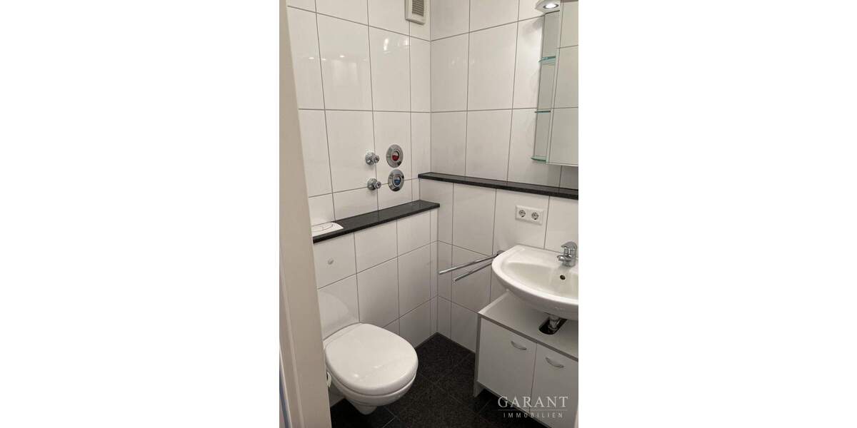 Etagenwohnung Ludwigsburg Neckarweihingen - 2 Zimmer, 53 m&sup2;, 196.000&euro; | Angebot:25707739