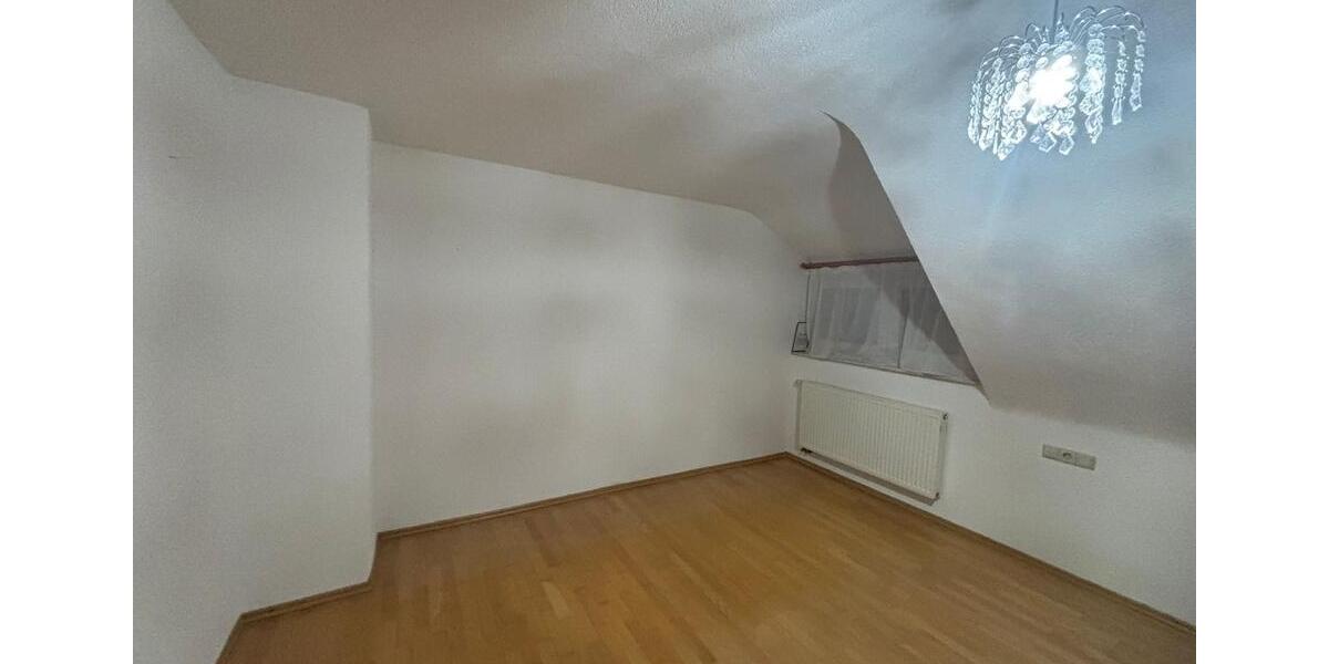 Etagenwohnung Sersheim - 2 Zimmer, 59 m&sup2;, 750&euro; | Angebot:25292631