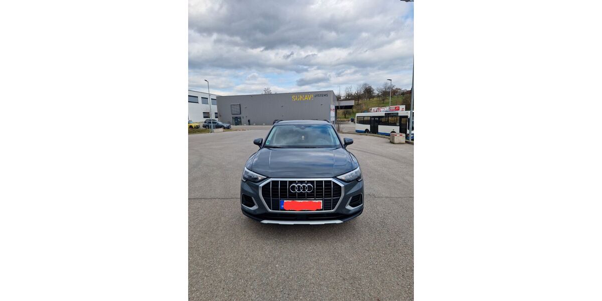 Audi Q3 60.000 km 27.100 &euro; Waiblingen 71334