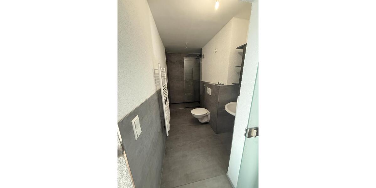 Etagenwohnung Esslingen am Neckar Brühl - 2.5 Zimmer, 55 m&sup2;, 1.250&euro; | Angebot:25436776