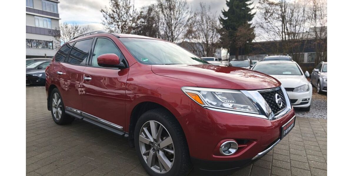 Nissan Pathfinder 122.466 km 6.999 &euro; Fellbach 70736