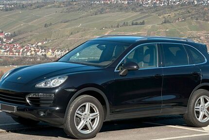 Porsche Cayenne 214.000 km 17.300 &euro; Stuttgart 70378
