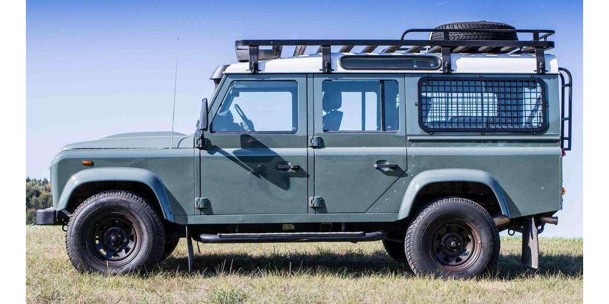 Land Rover Defender 152.200 km 33.900 &euro; Stuttgart, Landeshauptstadt 70176