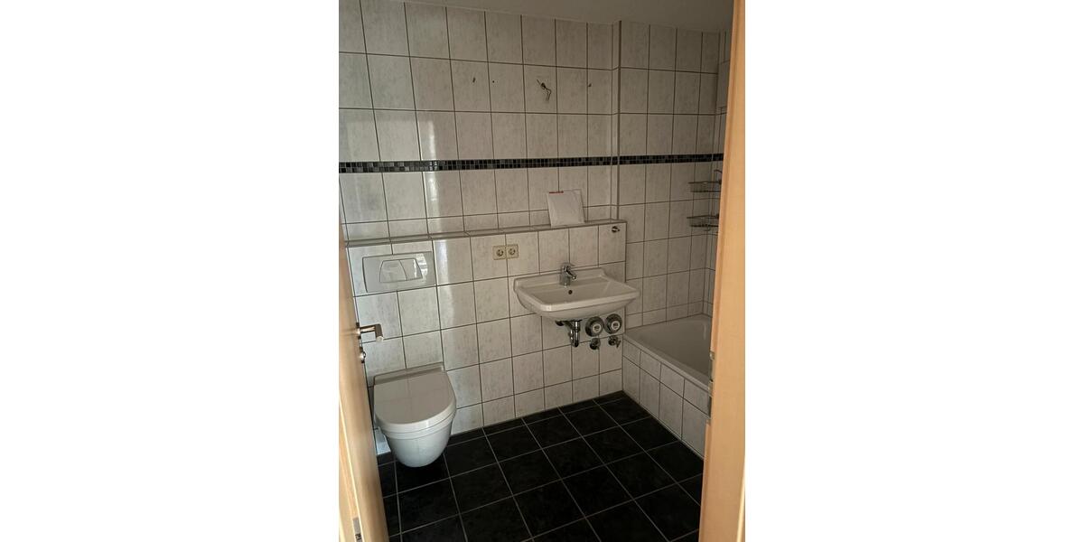 Etagenwohnung Murrhardt - 3 Zimmer, 75 m&sup2;, 1.150&euro; | Angebot:25259114