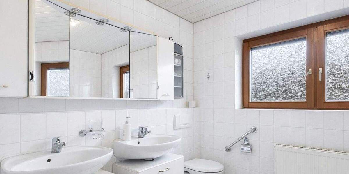 Einfamilienhaus Erdmannhausen - 6 Zimmer, 192 m&sup2;, 778.000&euro; | Angebot:25680033