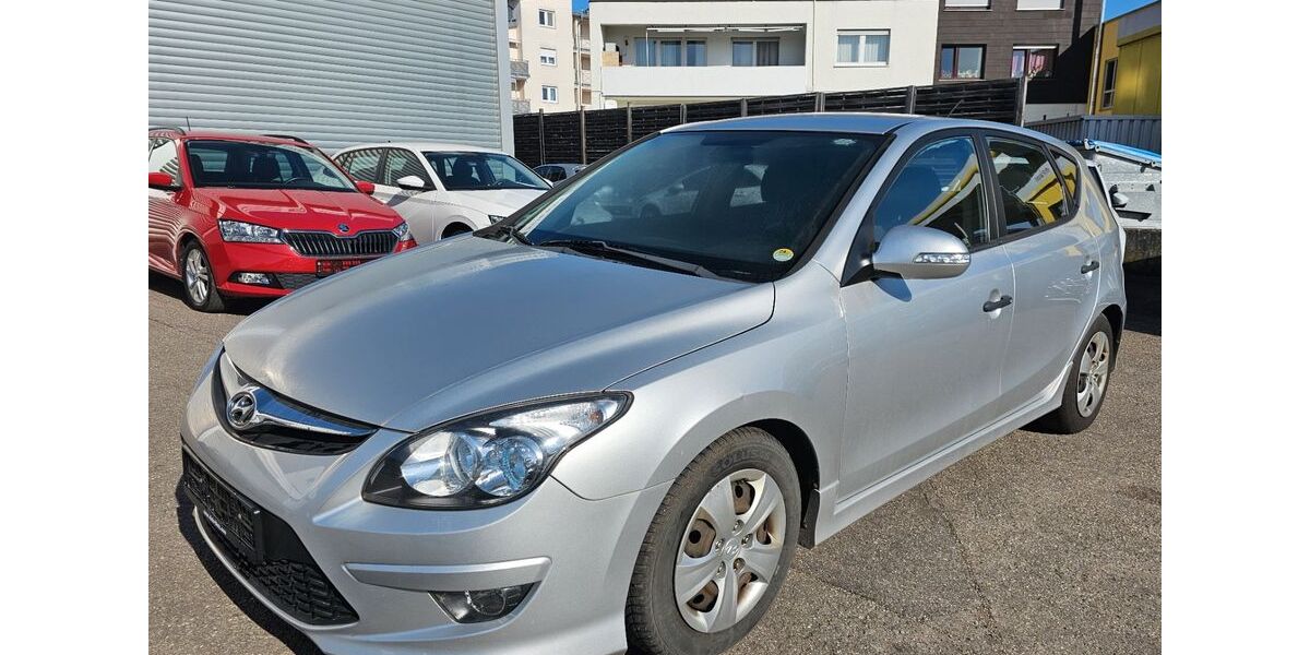 Hyundai i30 125.124 km 3.950 &euro; Leonberg 71229