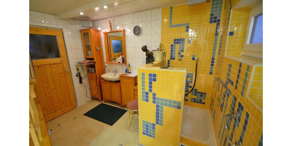 Etagenwohnung Leonberg - 3.5 Zimmer, 91 m&sup2;, 1.250&euro; | Angebot:25974630