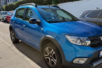 Dacia Sandero 89.000 km 7.490 &euro; Stuttgart 70191