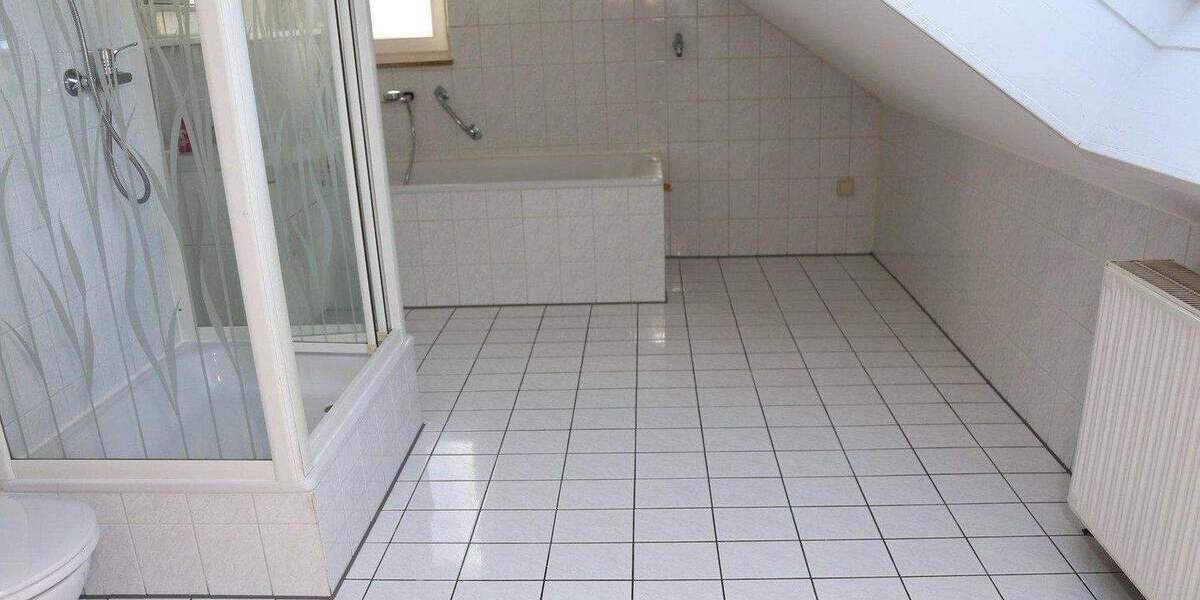 Etagenwohnung Oberstenfeld - 3 Zimmer, 72 m&sup2;, 225.000&euro; | Angebot:25800179