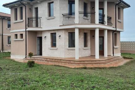 Haus Fellbach Oeffingen - 5 Zimmer, 217 m&sup2;, 280.000&euro; | Angebot:23691870