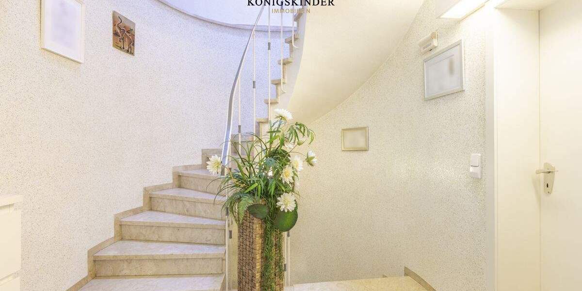 Doppelhaushälfte Ebersbach an der Fils Ebersbach - 7 Zimmer, 193 m&sup2;, 599.000&euro; | Angebot:25671731