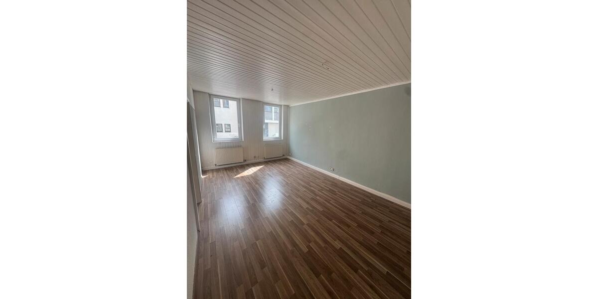 Erdgeschoßwohnung Stuttgart Stuttgart-Mitte - 3 Zimmer, 75 m&sup2;, 1.200&euro; | Angebot:26040721