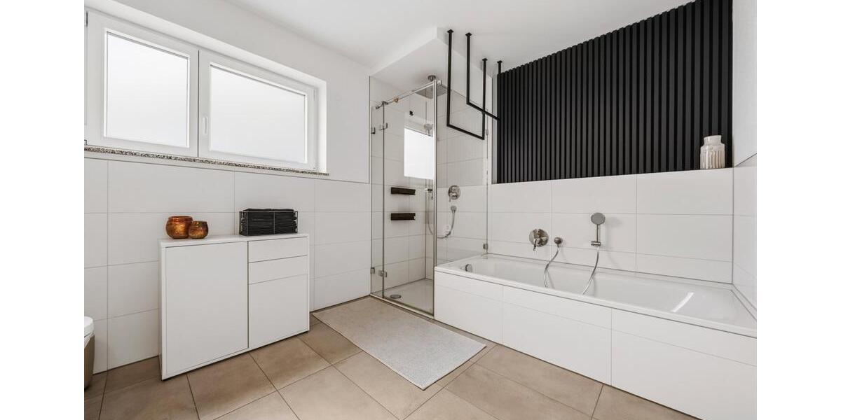 Etagenwohnung Vaihingen an der Enz - 4 Zimmer, 119 m&sup2;, 723.000&euro; | Angebot:26032042