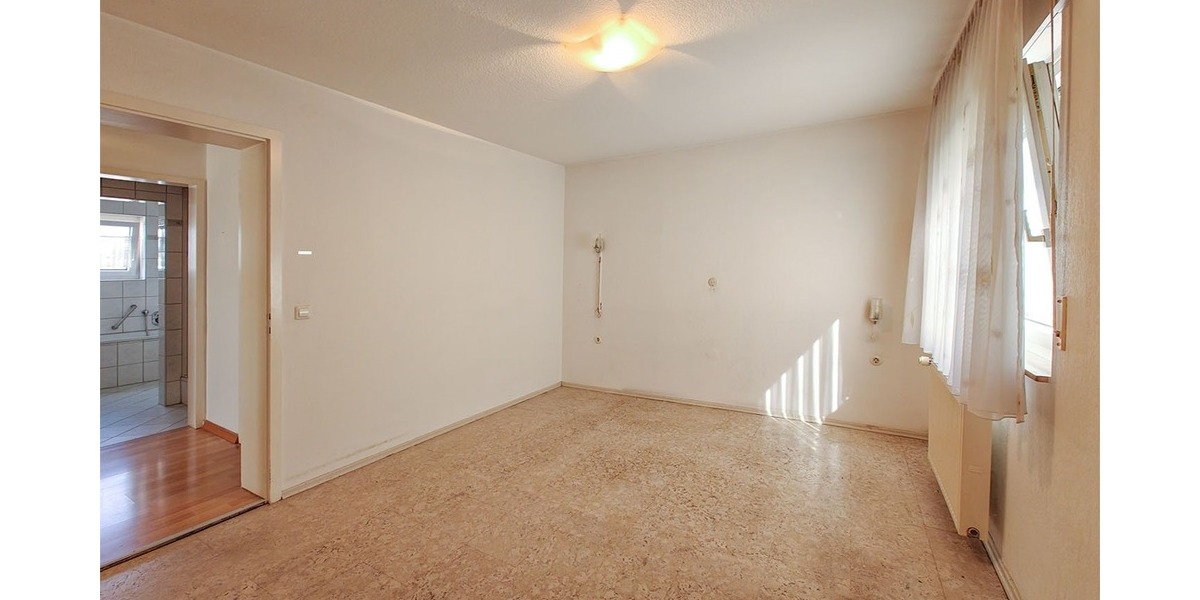 Einfamilien- oder Generationenhaus: 5 Zimmer, 128 m² Wohnfläche auf 635 m² Grundstück - Zweifamilienhaus Bempflingen Kleinbettlingen | Angebot:27513176