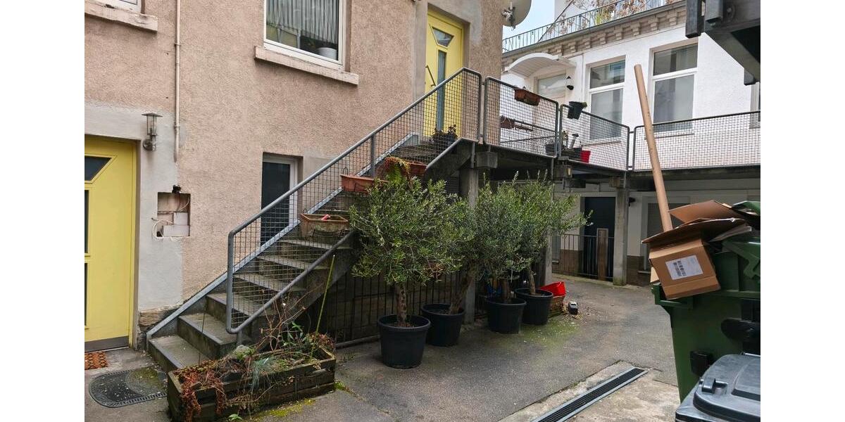 Hochparterre Stuttgart Stuttgart-Süd - 2 Zimmer, 42 m&sup2;, 290.000&euro; | Angebot:25656151