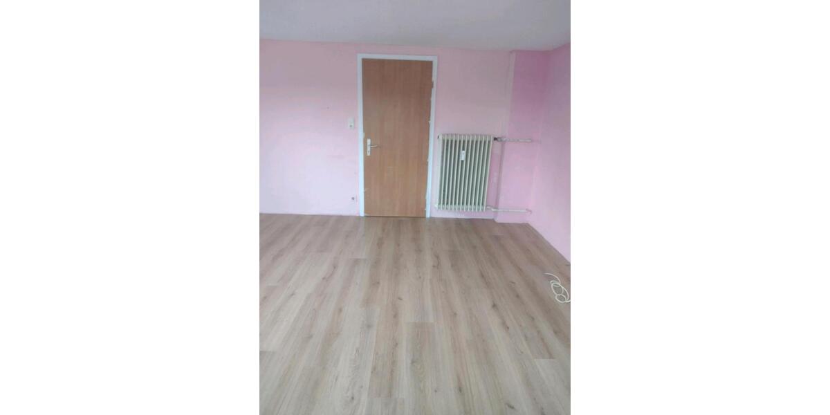 Erdgeschoßwohnung Großerlach - 3 Zimmer, 76 m&sup2;, 850&euro; | Angebot:26032163