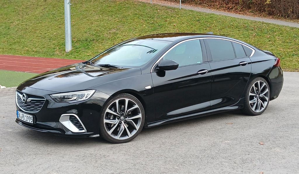 Opel Insignia 79.184 km 20.400 &euro; Spiegelberg 71579