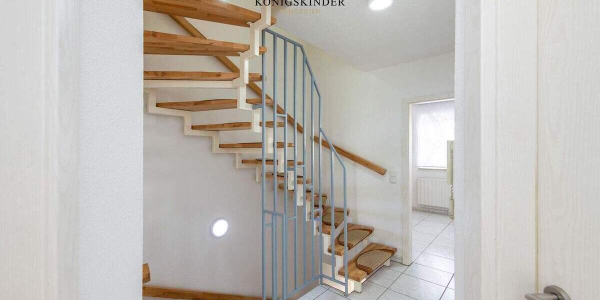 Doppelhaushälfte Weilheim an der Teck Weilheim - 8 Zimmer, 139 m&sup2;, 590.000&euro; | Angebot:25770795