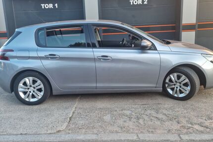 Peugeot 308 109.000 km 5.490 &euro; Magstadt (in der Nähe von Stuttgart) 71106