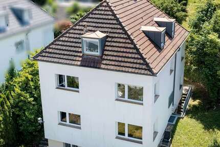 Haus Stuttgart Botnang - 8 Zimmer, 209 m&sup2;, 1.150.000&euro; | Angebot:27091985