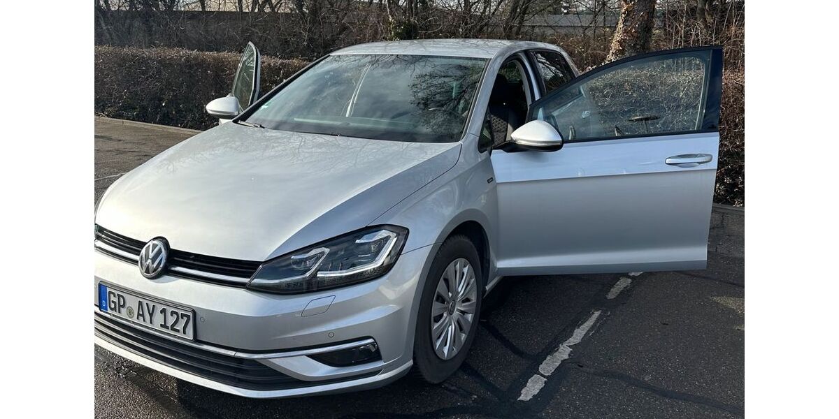 VW Golf 57.500 km 15.900 &euro; Aichelberg 73101