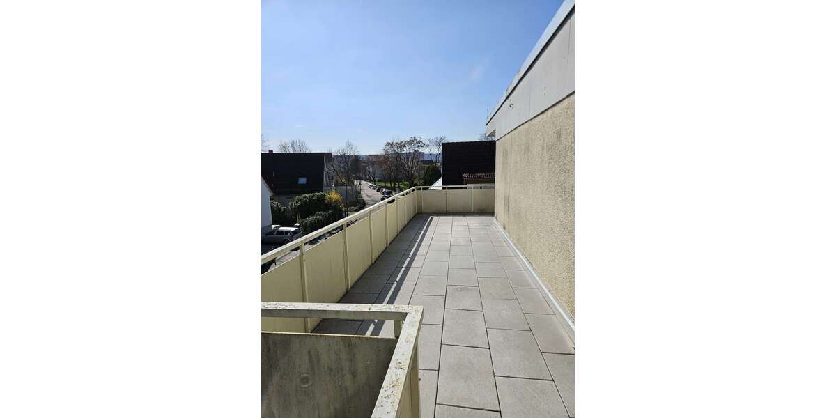 Etagenwohnung Leonberg - 3 Zimmer, 99 m&sup2;, 349.000&euro; | Angebot:26003226