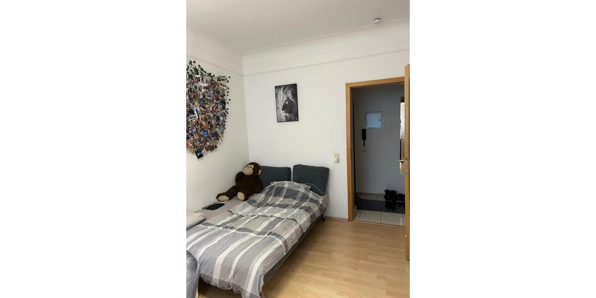 Etagenwohnung Stuttgart Bad Cannstatt - 3 Zimmer, 70 m&sup2;, 1.215&euro; | Angebot:25886769