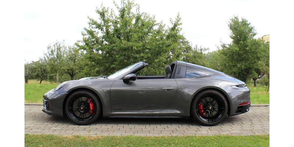 Porsche 992 6.200 km 187.800 &euro; Böblingen 71034